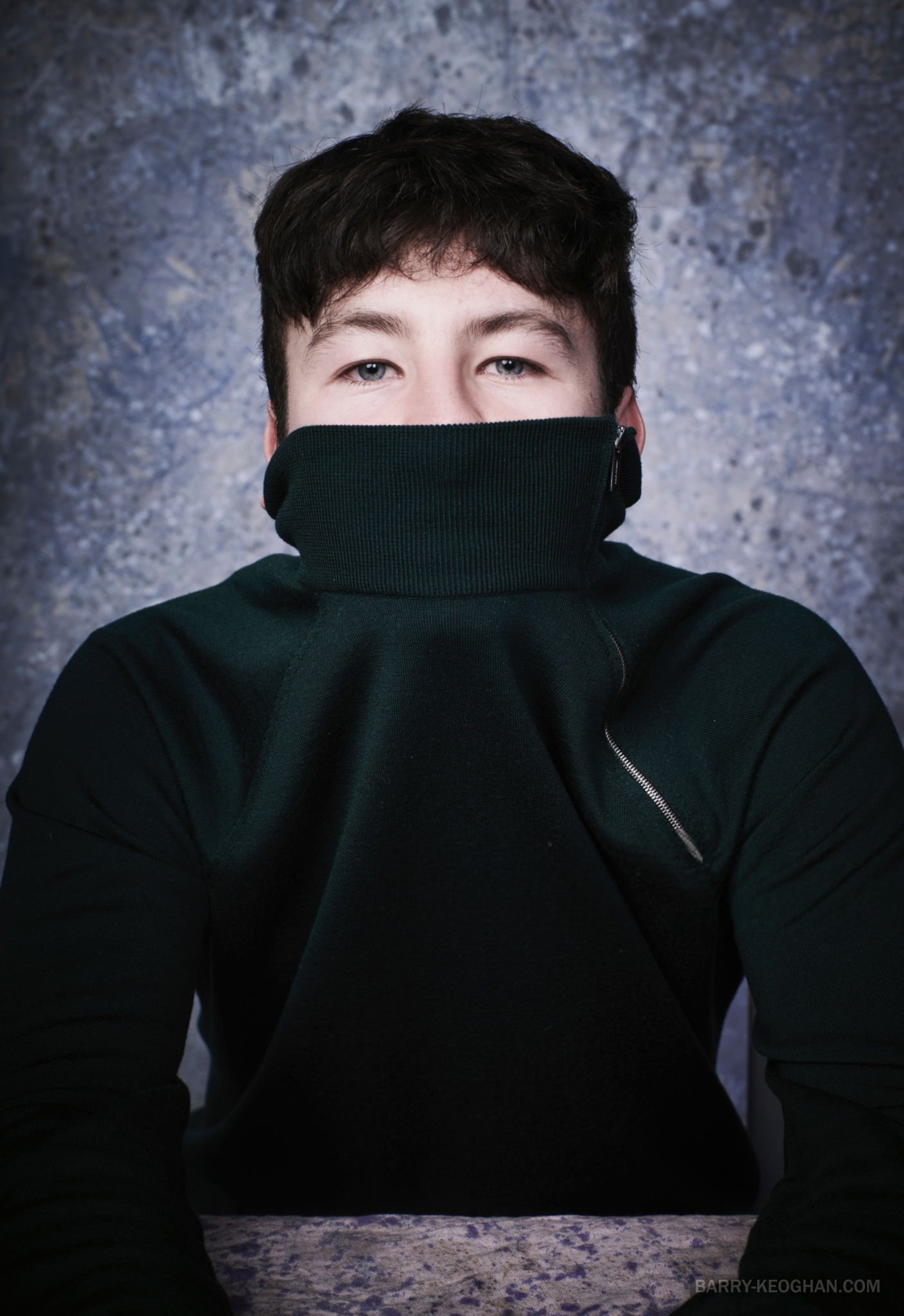 002.jpg