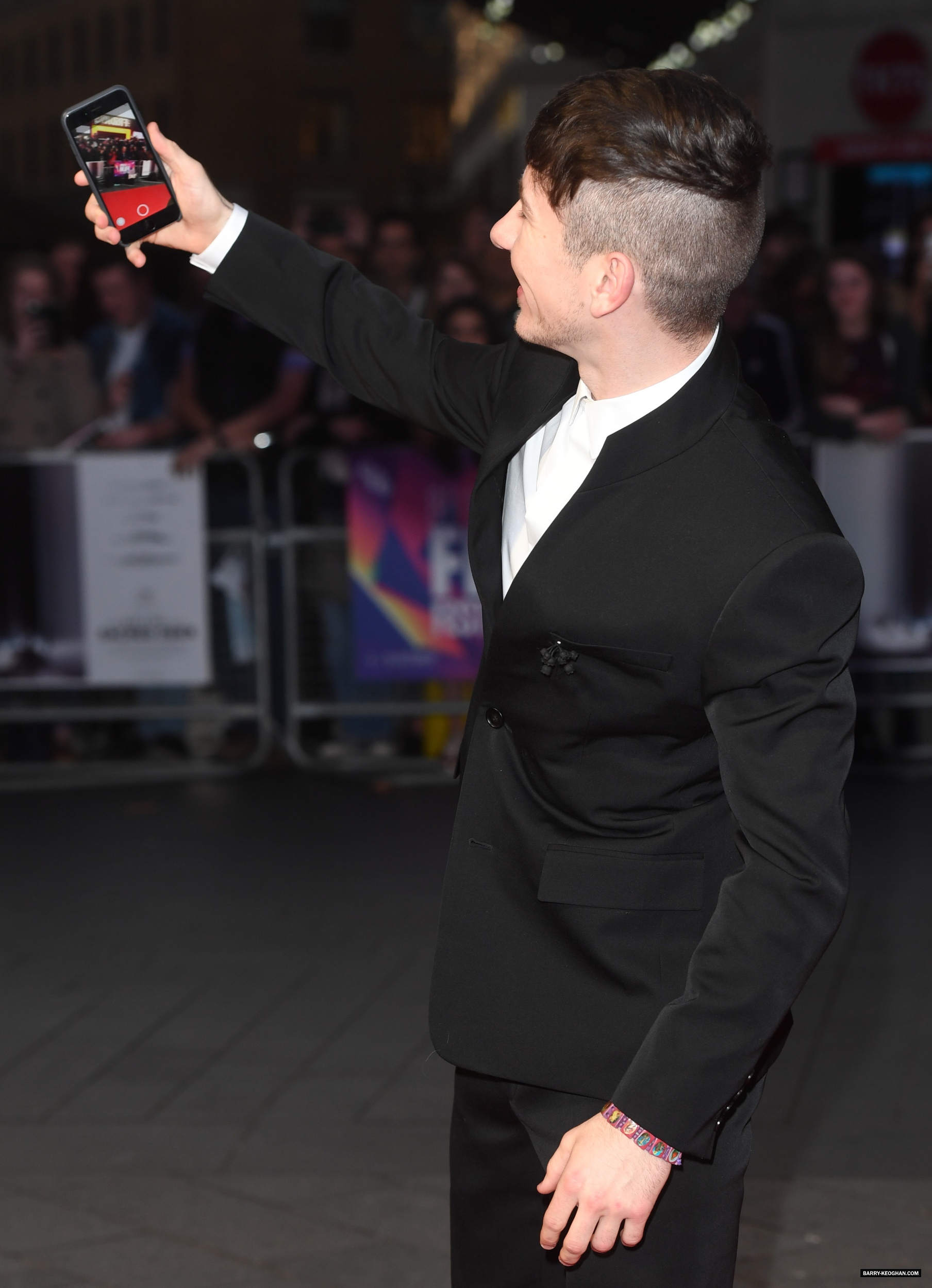 233.jpg