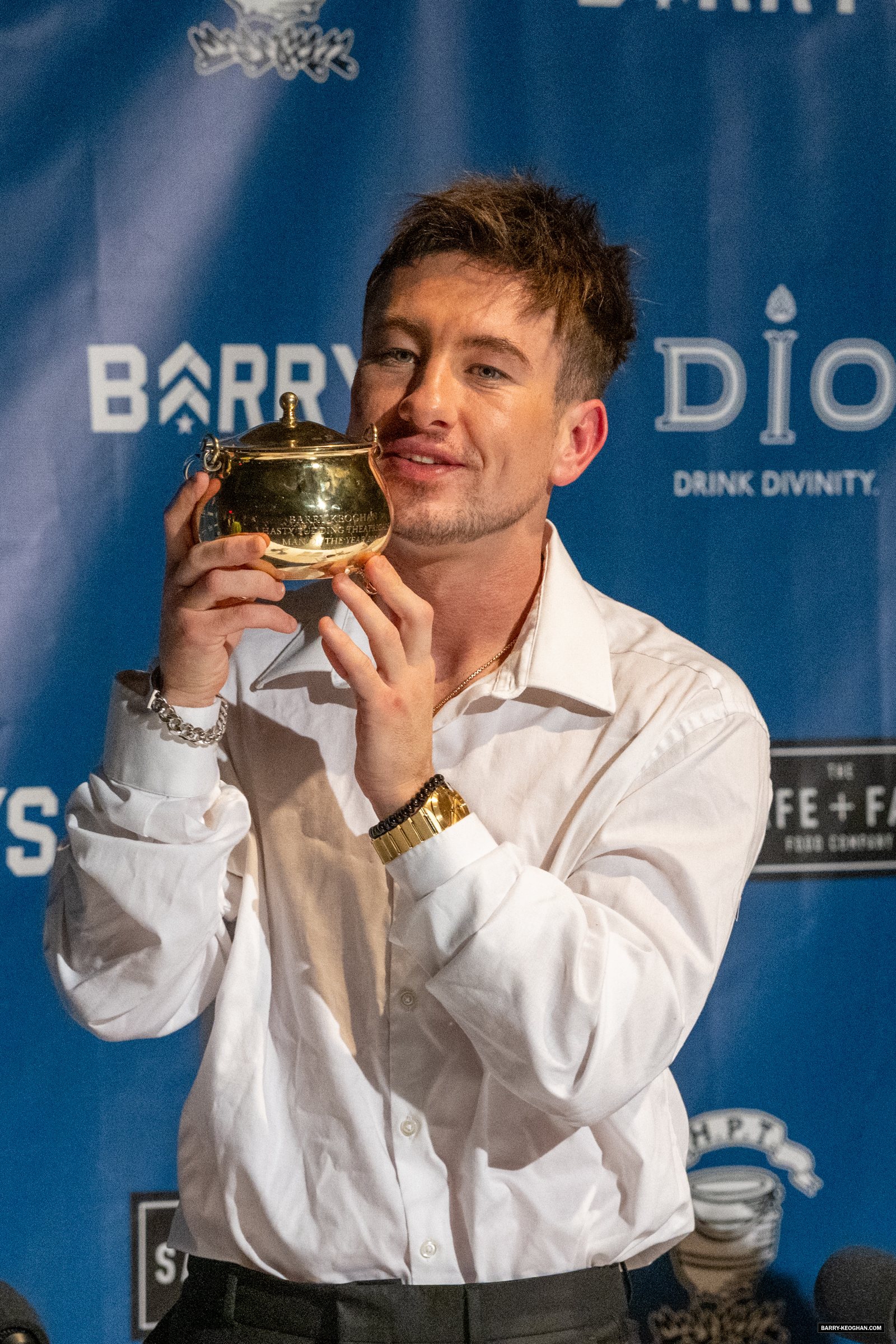 183.jpg