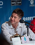 060.jpg