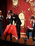 061.jpg
