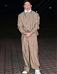 010.jpg